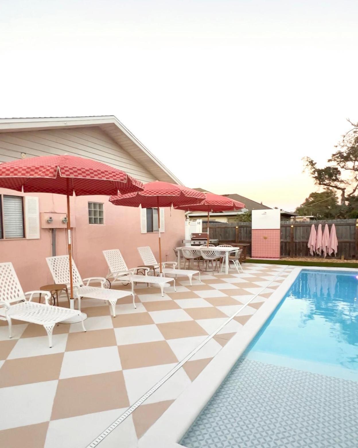 Luxury Villa 3 Blocks From The Beach With A Pool, Fire Pit And Outdoor Oasis Cape Canaveral Kültér fotó